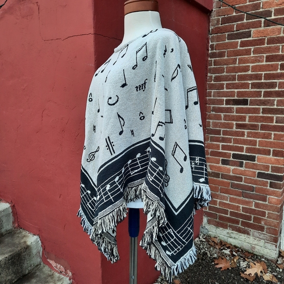 Vintage 90's Tapestry Blanket Throw Coat Poncho Cape Music Notes Fringe Novelty - Picture 11 of 13